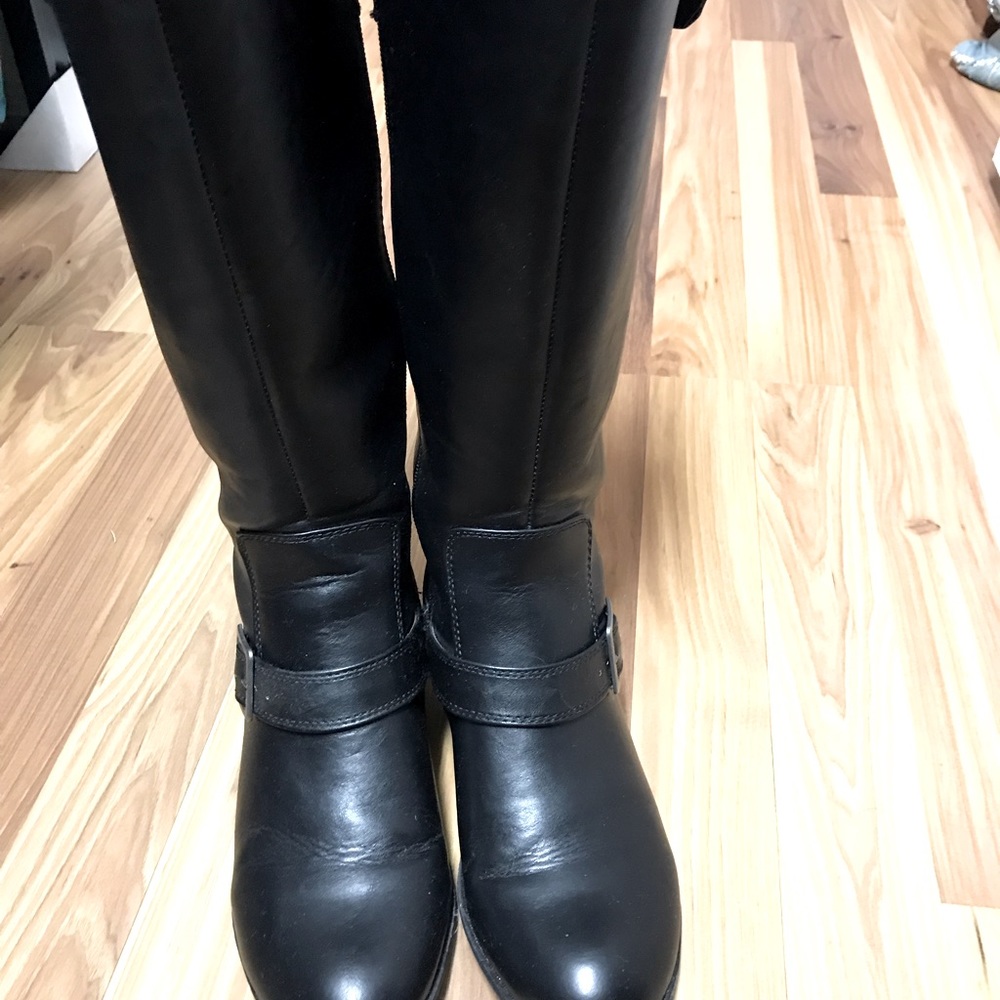 Life Stride wide calf boots.